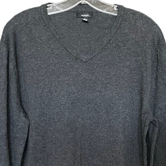 Alfani Mens V-Neck Sweater Pullover Stretch Long Sleeve Medium Grey Classiccore - Picture 3 of 9